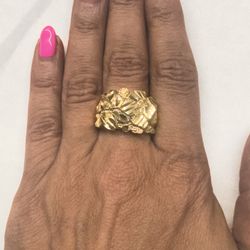 10k Yellow Gold Nugget Ring Size 9