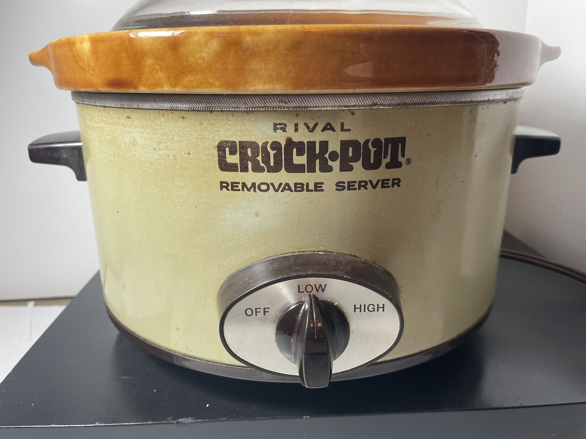 Vtg Rival Crock Pot Slow Cooker Server Model 3154/1 Brown Stoneware Crock  w/ Lid