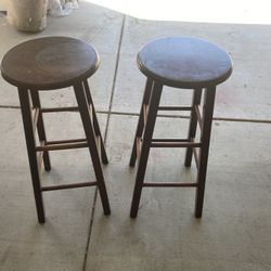 Two Stool 