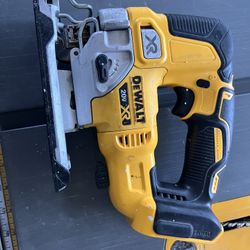 Dewalt 20V MAX XR Cordless Brushless Jigsaw