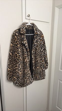 Forever 21 Leopard Print Faux Fur Coat