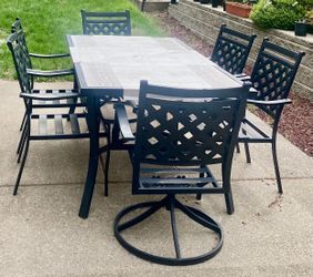 Outdoor furniture, table with 6 chairs with all covers, seats and cushions, unused
