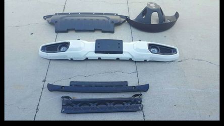 2022 Jeep Rubicon Bumper