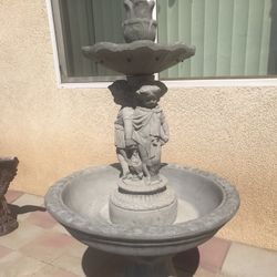 New Water Fountain Made Out Of Cement Size 55 Inches Tall 