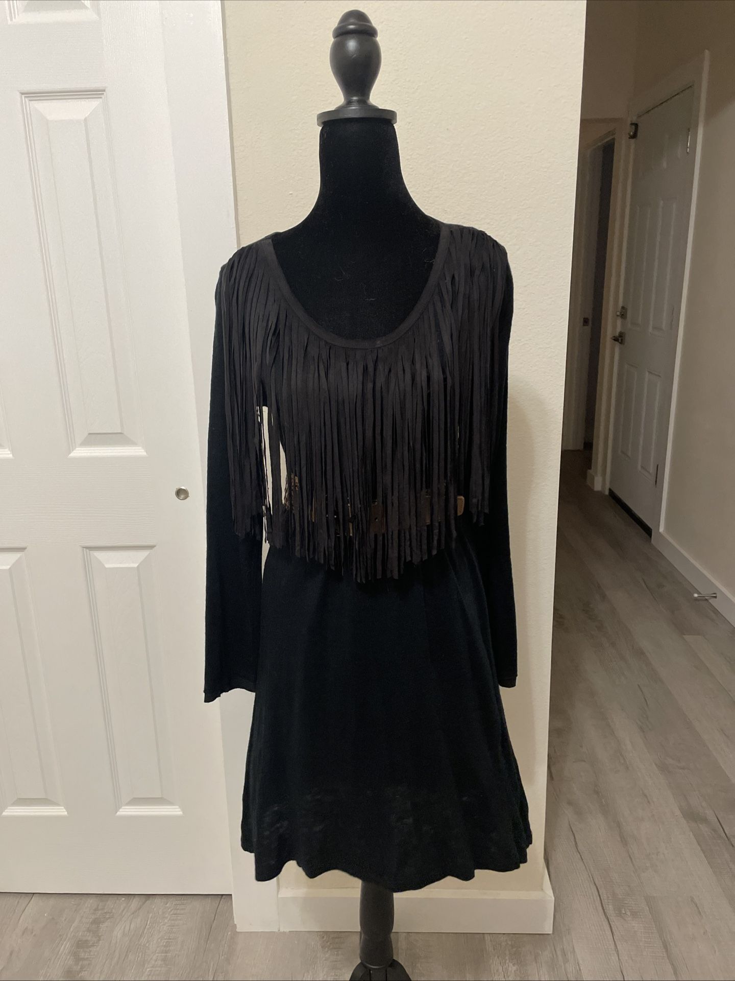 Womens Black Long Sleeve Monoreno Dress ~Size S~