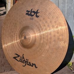 Zildjian Zbt 14" Crash Cymbal Good Shape 