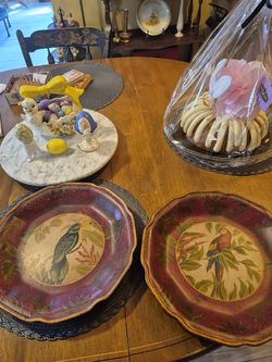 Two vintage parent themed wall plates