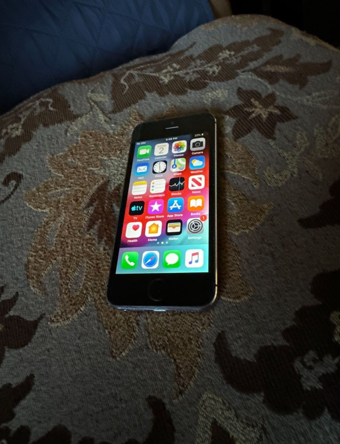 Fully Unlocked Apple iPhone 5 Unlocked To Any Carrier