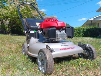 Honda HRR216 VKA 21" 3-in-1 Lawn Mower w/ Smart Drive Self-Propel