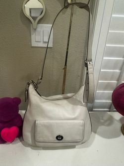 Coach White Leather Shoulder Bag