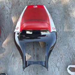 Ducati 2000 - 04. 916, 748, 998