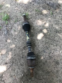 2006 NISSAN VERSA LH SIDE CV JOINT