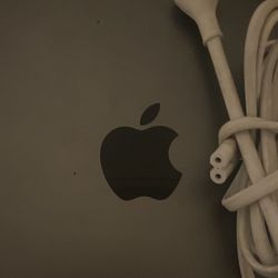 Black imac mini