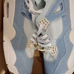 Air Jordan 4 Retro 