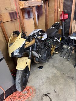 Street bike