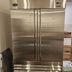 Saba Commercial Refrigerator S-47R