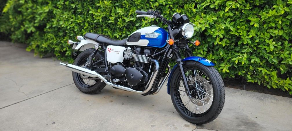 2015 Triumph Bonneville T214 Special