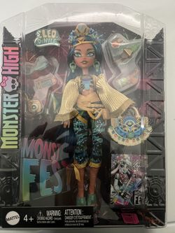 Monster High Cleo DeNile Monster Fest Fashion Doll With Accessories New!