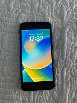 iPhone SE 64GB Black Color no sim restrictions