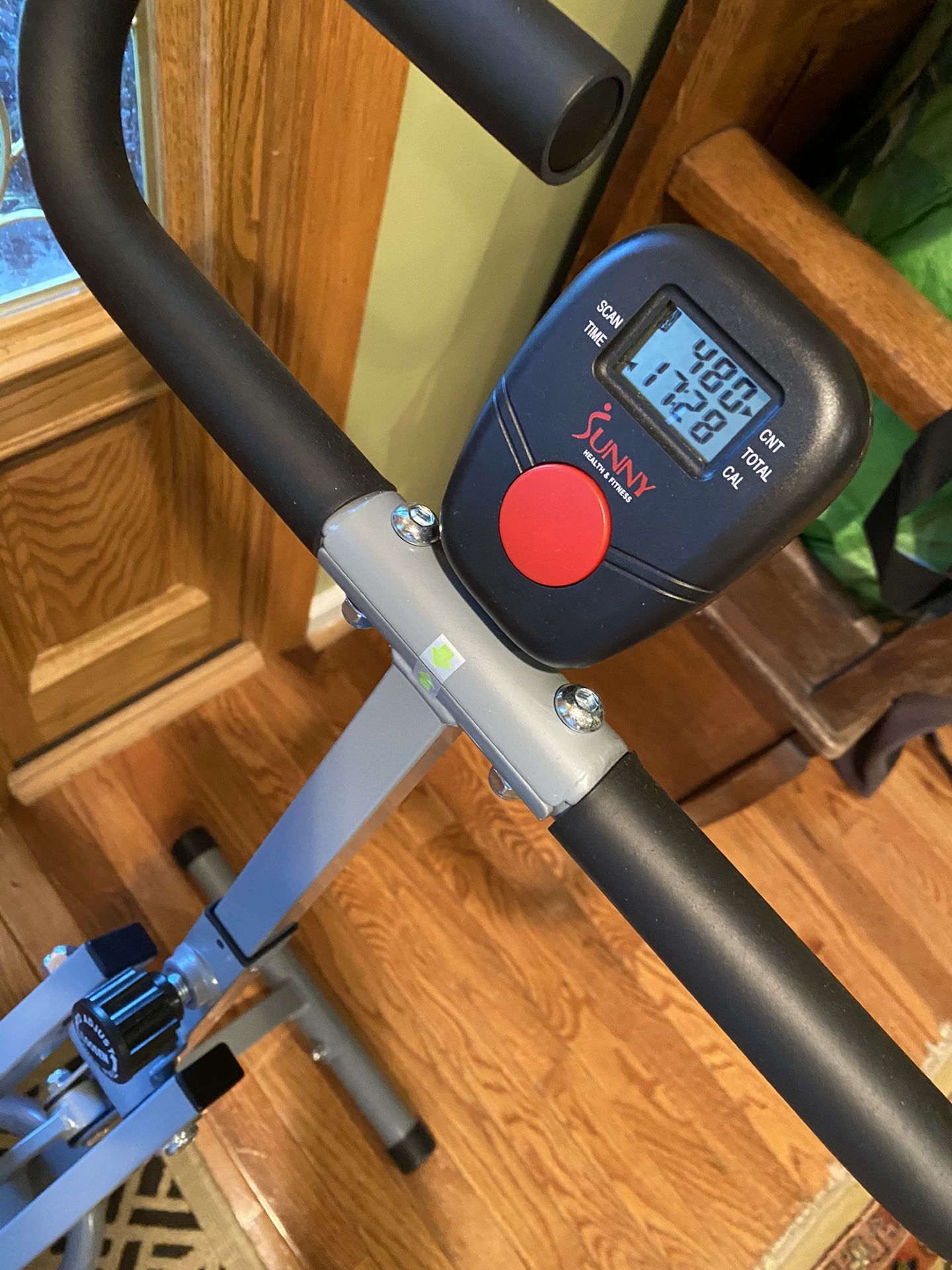Sunny Health & Fitness Upright Row-n-ride Rowing Machine