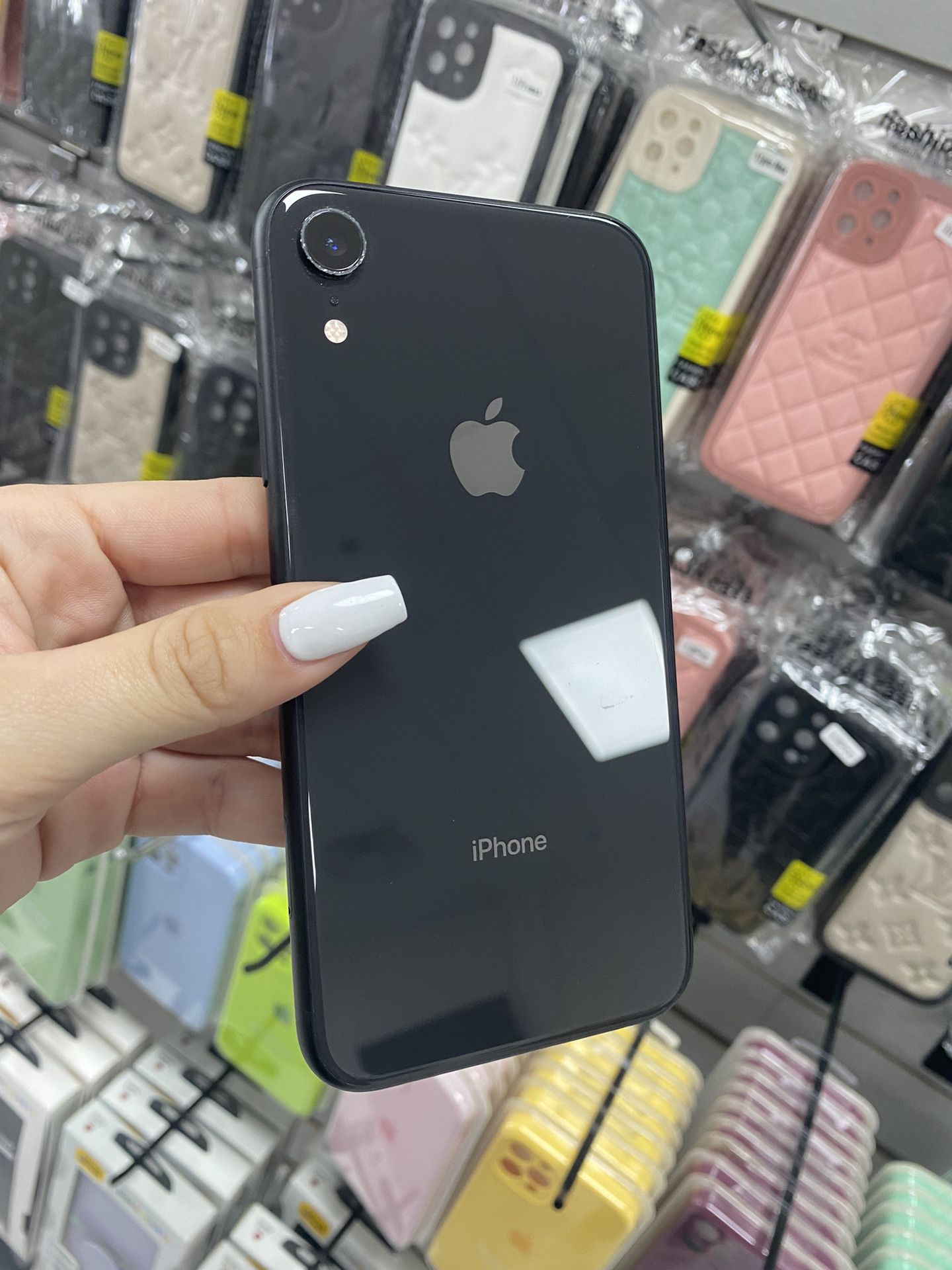 XR 64GB Unk $279 Cash Or Card