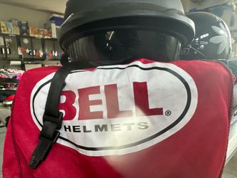 Men’s Bell Motorcycle Helmet with Shield (XL)