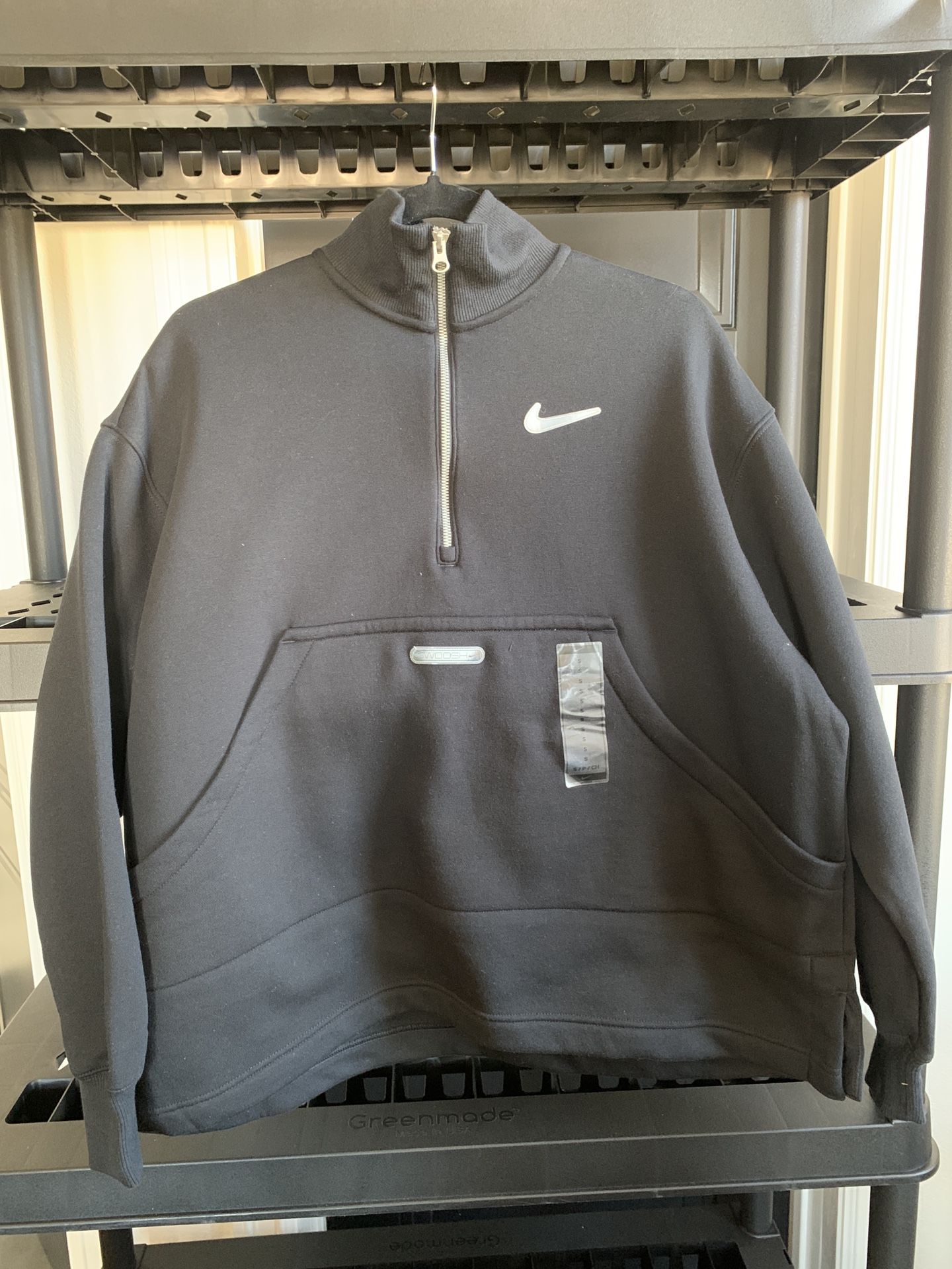 Nike Women's Small Sportswear Swoosh Fleece 1/4-Zip Top - Black/Silver