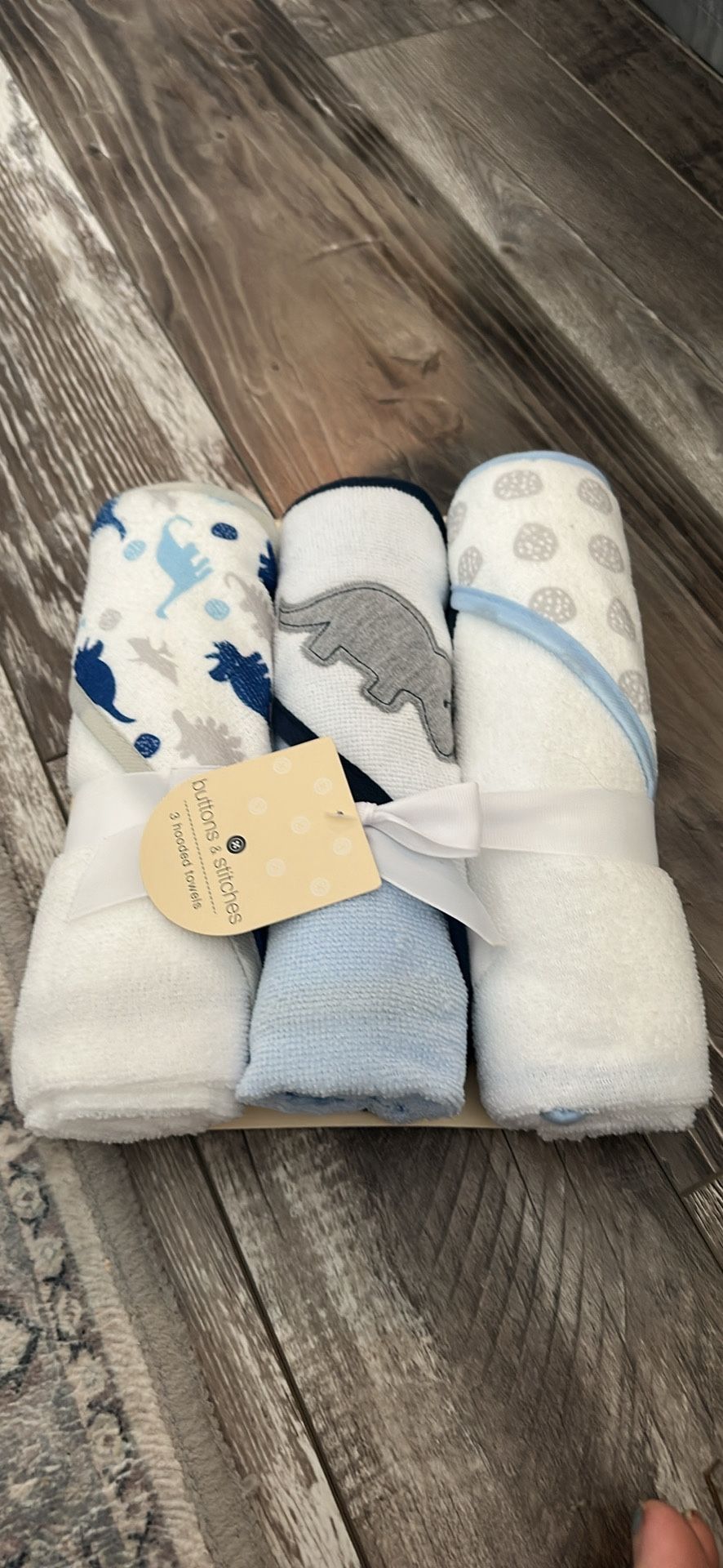 Brand New Set Of 3 Hooded Baby Towels 
