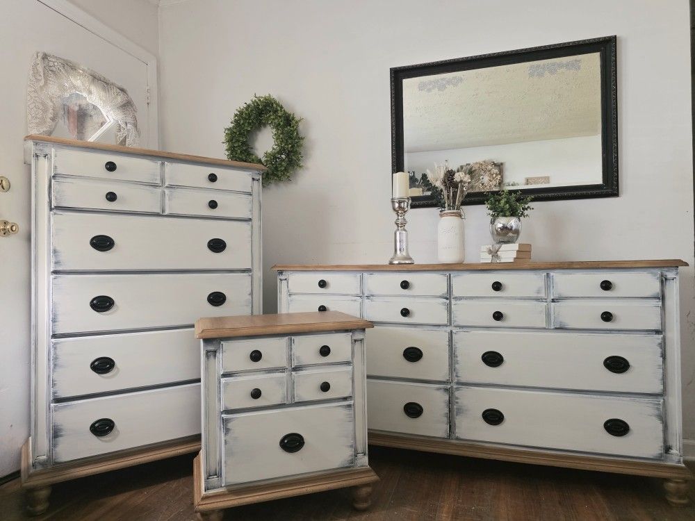 PLEASE READ Farmhouse Dresser Set
