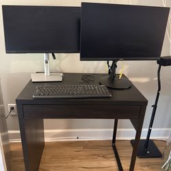 Desk & Tv Monitors 