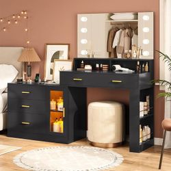 Black vanity