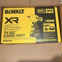 Dewalt 1/2” High Torque Impact Kit. Newest Model
