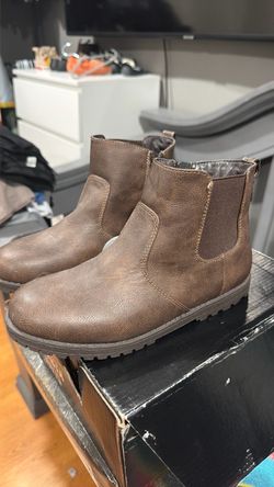 Children’s place kids boots