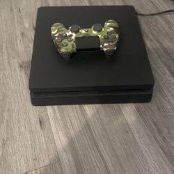 PS4
