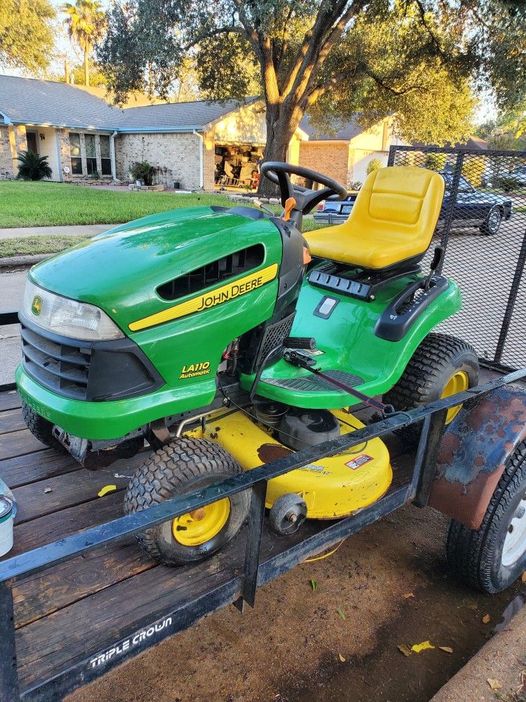 42 Jhon Deer Riding Mower