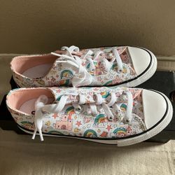 Converse Girl's CTAS OX White/Multicolor Sneakers - Size 3 NWOB372944F
