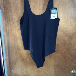 Ropa Nueva $10 Cada Una 