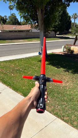 Kylo ren lightsaber