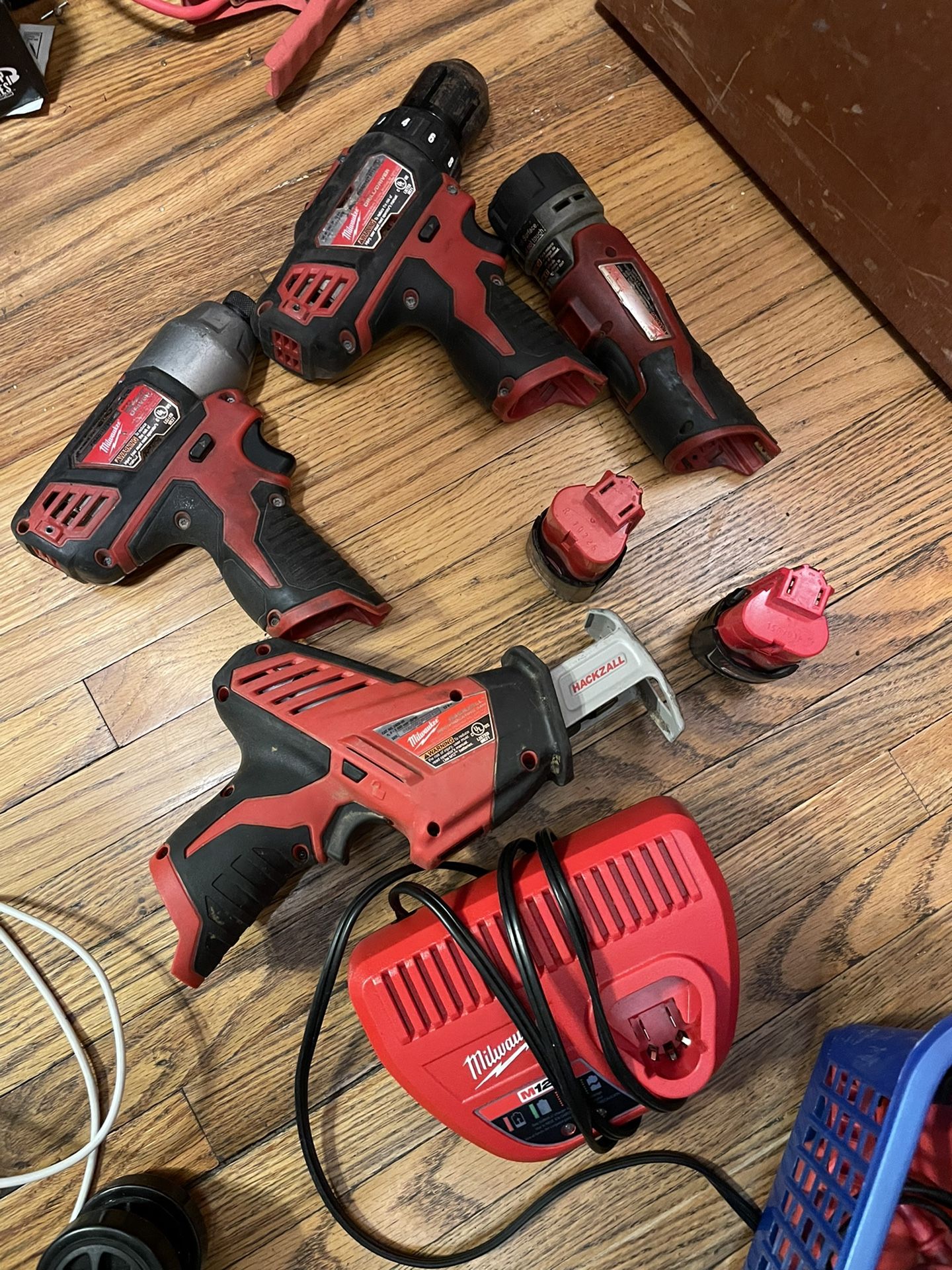 Milwaukee M12  7 Piece Combo 
