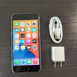 iPhone 6s - UNLOCKED - Like New  