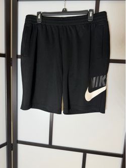 Men’s Nike SB shorts size XL