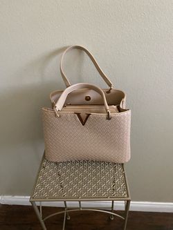 Beige purse