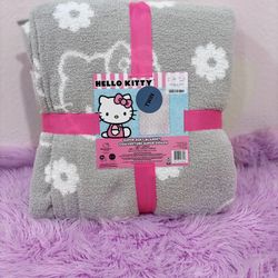 Hello Kitty Sherpa Blanket 