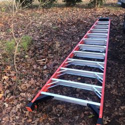 12’ Fiberglass Werner Step Ladder