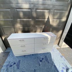 White 6-Drawer Double Dresser