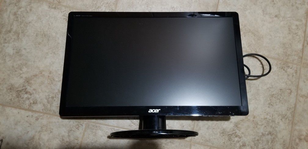 Acer 27 Inch 1080p HD Monitor Clean