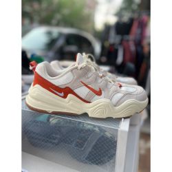 Nike Tech Hera - Brand New - Women's 11 / Men's 9.5