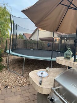 15 foot round trampoline