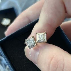 10k Gold Square Diamond Earrings 
