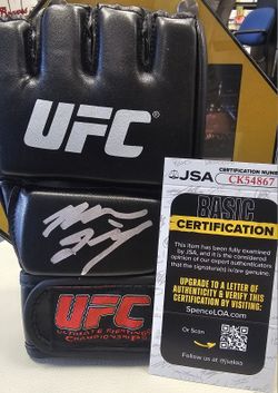 Nate Diaz SIGNED (JSA COA) UFC Glove autographed MMA